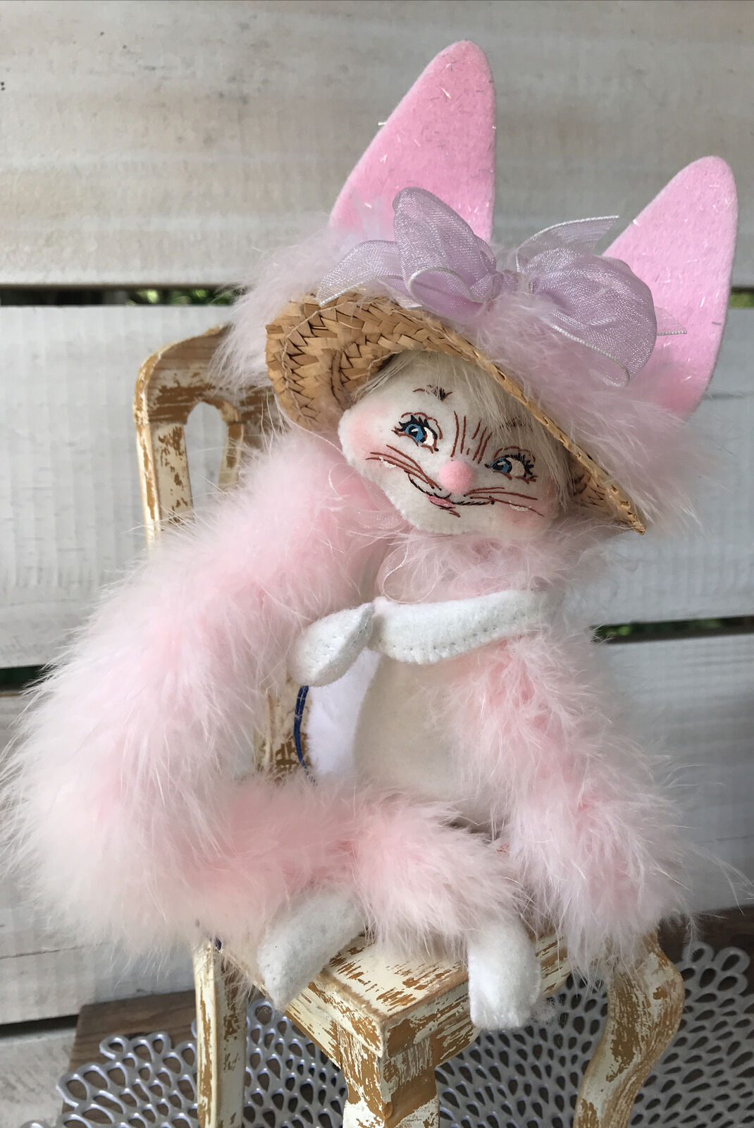 2005 Blue Eyes Annalee Doll 8" Fancy Bunny White With Pink Boa Feathers Ctn Tail